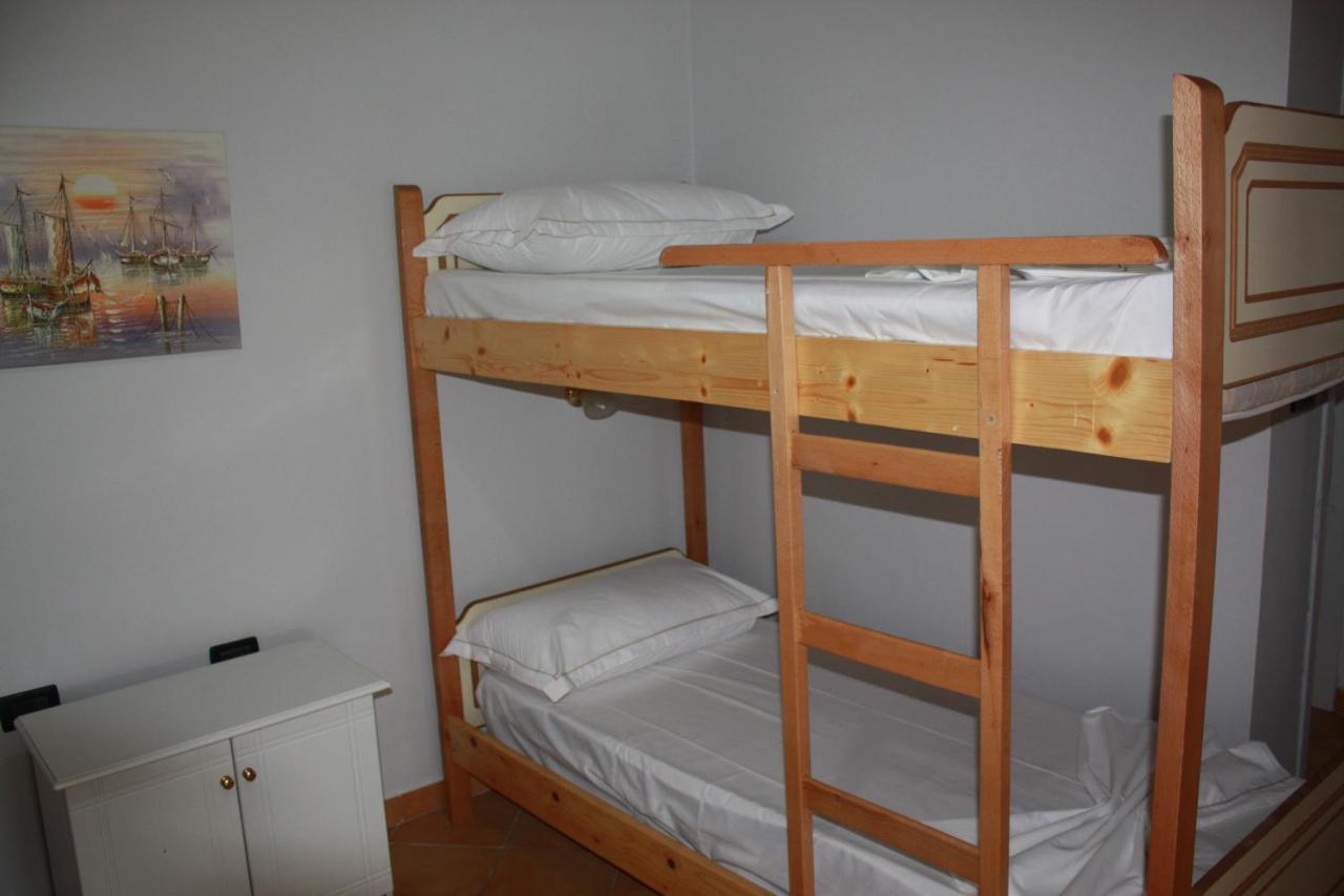 סרנדה Kanina Hotel&Hostel מראה חיצוני תמונה